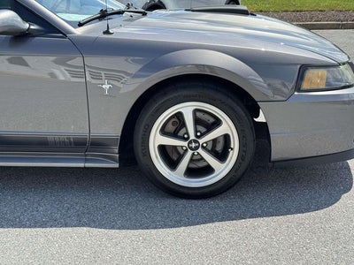 2003 Ford Mustang Mach 1 Premium
