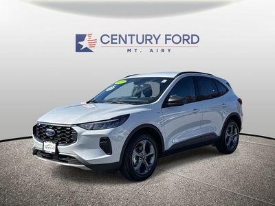 2025 Ford Escape Hybrid ST-Line