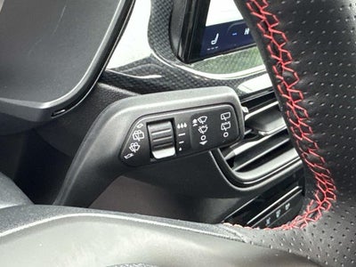 2025 Ford Escape Hybrid ST-Line Select