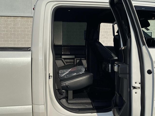 2022 Ford F-350SD Lariat