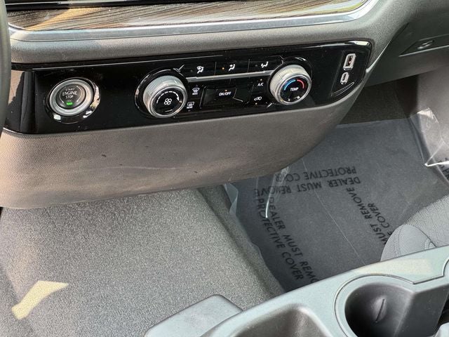2024 Chevrolet Silverado 1500 LT LT1