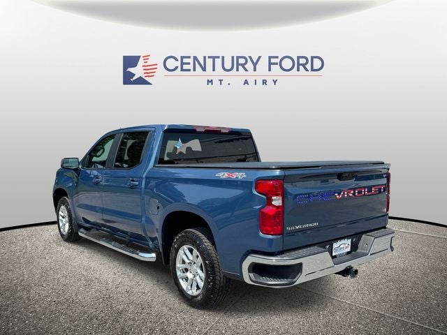 2024 Chevrolet Silverado 1500 LT LT1