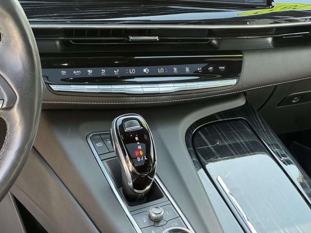 2022 Cadillac Escalade Sport