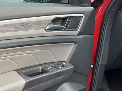 2022 Volkswagen Atlas Cross Sport 3.6L V6 SE w/Technology