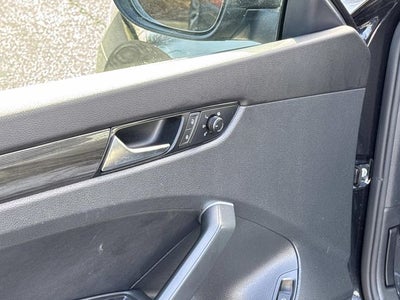 2020 Volkswagen Passat 2.0T R-Line