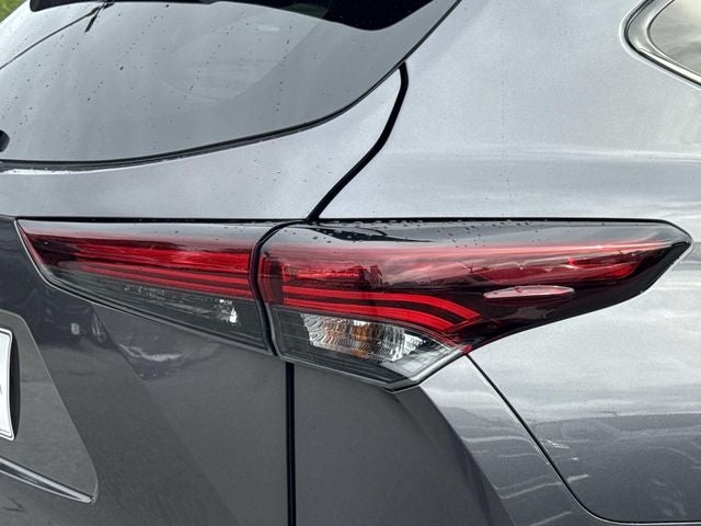 2024 Toyota Highlander Platinum
