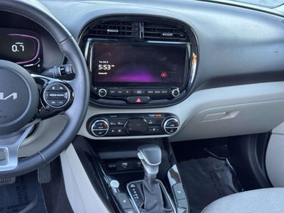 2023 Kia Soul EX